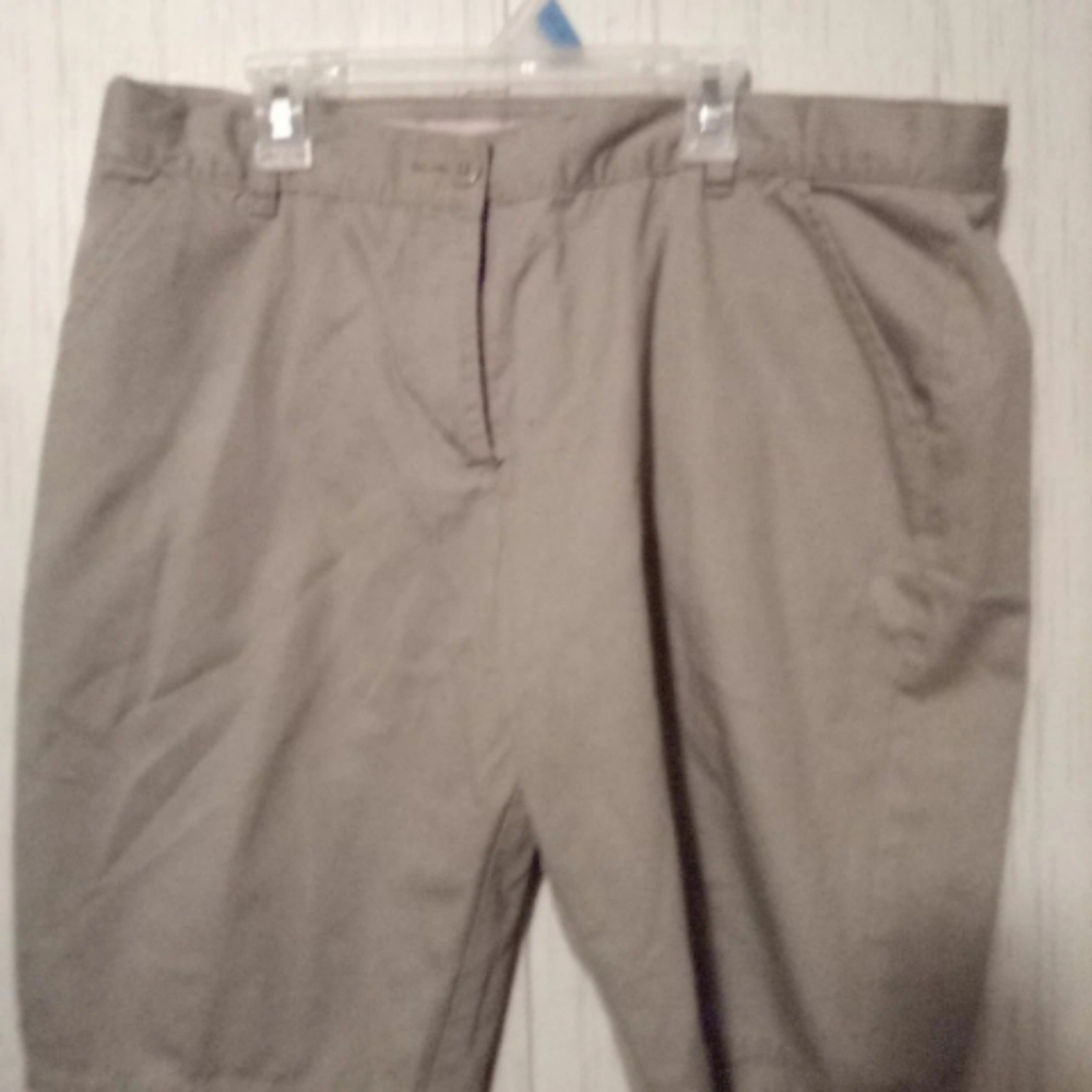 Girls khaki shorts bundle